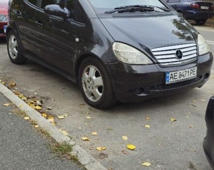 Мерседес А класс 1999 в Киеве на Automoto.ua Серый Мерседес А класс, объемом двигателя 1.7 л и пробегом 310 тыс. км за 3250 $, фото 1 на Automoto.ua