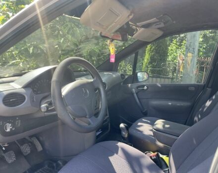 Сірий Мерседес А клас, об'ємом двигуна 1.6 л та пробігом 371 тис. км за 850 $, фото 4 на Automoto.ua