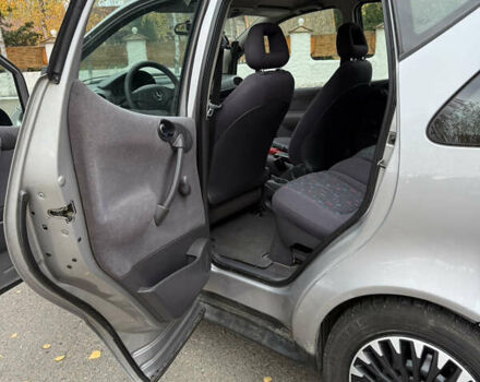 Серый Мерседес А класс, объемом двигателя 1.7 л и пробегом 300 тыс. км за 2600 $, фото 8 на Automoto.ua