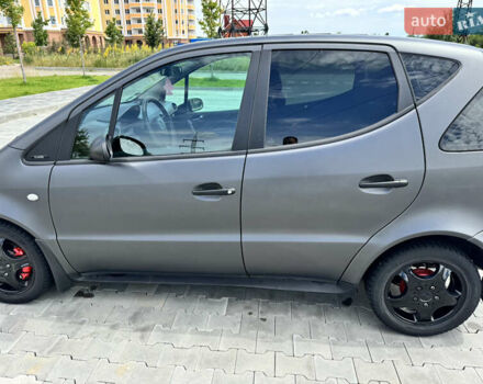 Сірий Мерседес А клас, об'ємом двигуна 1.6 л та пробігом 176 тис. км за 4500 $, фото 12 на Automoto.ua