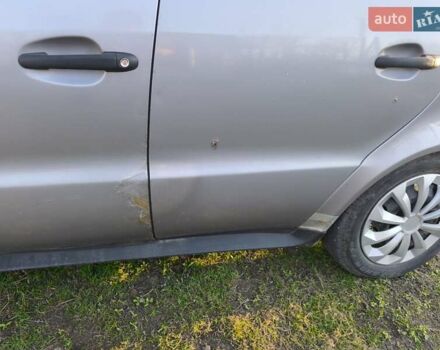 Серый Мерседес А класс, объемом двигателя 1.6 л и пробегом 245 тыс. км за 2950 $, фото 7 на Automoto.ua