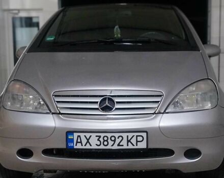 Серый Мерседес А класс, объемом двигателя 2 л и пробегом 320 тыс. км за 3400 $, фото 3 на Automoto.ua