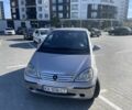 Серый Мерседес А класс, объемом двигателя 1.6 л и пробегом 250 тыс. км за 2700 $, фото 7 на Automoto.ua