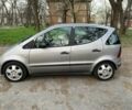 Серый Мерседес А класс, объемом двигателя 1.7 л и пробегом 290 тыс. км за 3000 $, фото 2 на Automoto.ua