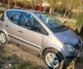 Сірий Мерседес А клас, об'ємом двигуна 1.7 л та пробігом 300 тис. км за 4000 $, фото 3 на Automoto.ua