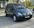 Сірий Мерседес А клас, об'ємом двигуна 1.9 л та пробігом 176 тис. км за 4100 $, фото 1 на Automoto.ua