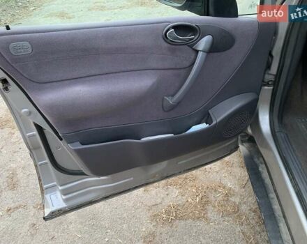 Серый Мерседес А класс, объемом двигателя 1.69 л и пробегом 290 тыс. км за 2900 $, фото 8 на Automoto.ua