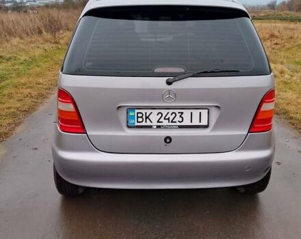 Серый Мерседес А класс, объемом двигателя 1.6 л и пробегом 157 тыс. км за 3200 $, фото 6 на Automoto.ua