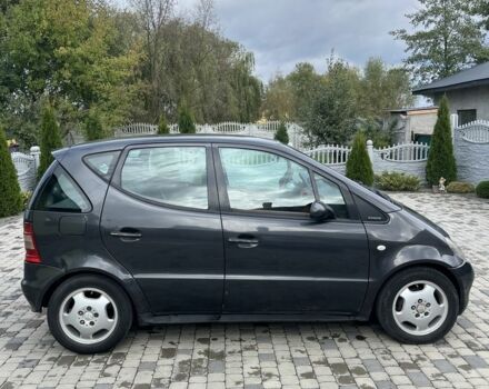 Серый Мерседес А класс, объемом двигателя 1.7 л и пробегом 340 тыс. км за 2950 $, фото 2 на Automoto.ua