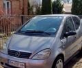Сірий Мерседес А клас, об'ємом двигуна 1.4 л та пробігом 155 тис. км за 2299 $, фото 1 на Automoto.ua