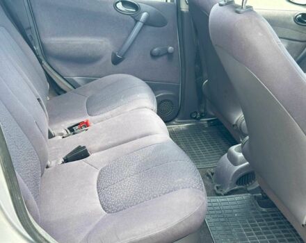 Сірий Мерседес А клас, об'ємом двигуна 1.7 л та пробігом 349 тис. км за 3890 $, фото 11 на Automoto.ua