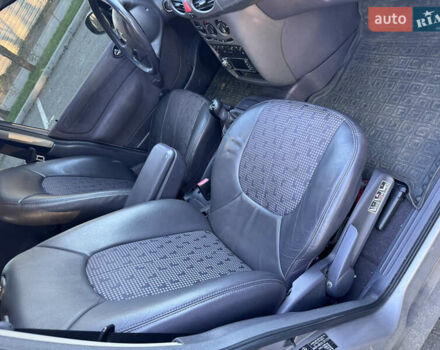 Сірий Мерседес А клас, об'ємом двигуна 1.9 л та пробігом 240 тис. км за 2750 $, фото 9 на Automoto.ua