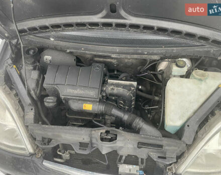 Серый Мерседес А класс, объемом двигателя 1.4 л и пробегом 167 тыс. км за 2500 $, фото 6 на Automoto.ua