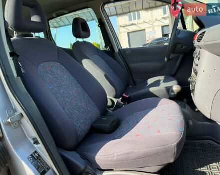 Серый Мерседес А класс, объемом двигателя 1.7 л и пробегом 251 тыс. км за 3600 $, фото 11 на Automoto.ua