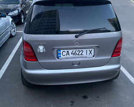 Серый Мерседес А класс, объемом двигателя 1.9 л и пробегом 240 тыс. км за 2900 $, фото 2 на Automoto.ua