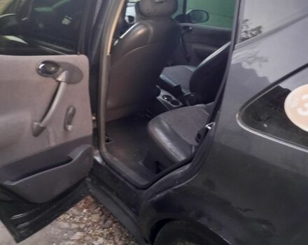 Серый Мерседес А класс, объемом двигателя 1.7 л и пробегом 380 тыс. км за 3200 $, фото 8 на Automoto.ua