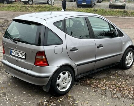 Сірий Мерседес А клас, об'ємом двигуна 1.7 л та пробігом 190 тис. км за 2550 $, фото 5 на Automoto.ua