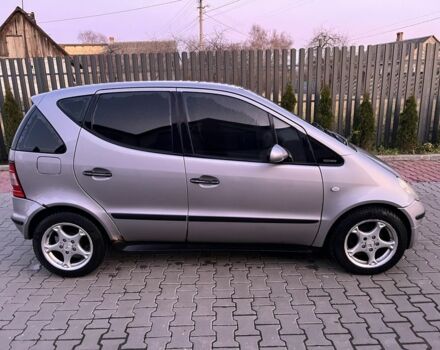 Сірий Мерседес А клас, об'ємом двигуна 1.7 л та пробігом 269 тис. км за 1850 $, фото 6 на Automoto.ua