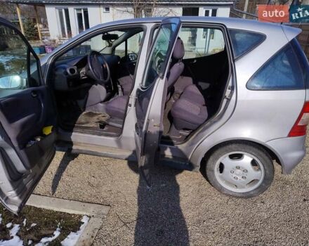 Серый Мерседес А класс, объемом двигателя 1.4 л и пробегом 272 тыс. км за 2999 $, фото 10 на Automoto.ua