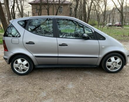 Серый Мерседес А класс, объемом двигателя 1.7 л и пробегом 290 тыс. км за 2900 $, фото 7 на Automoto.ua