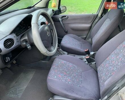 Серый Мерседес А класс, объемом двигателя 1.69 л и пробегом 290 тыс. км за 2900 $, фото 9 на Automoto.ua