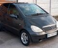 Серый Мерседес А класс, объемом двигателя 1.7 л и пробегом 300 тыс. км за 2000 $, фото 4 на Automoto.ua