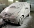 Серый Мерседес А класс, объемом двигателя 1.7 л и пробегом 328 тыс. км за 3200 $, фото 1 на Automoto.ua
