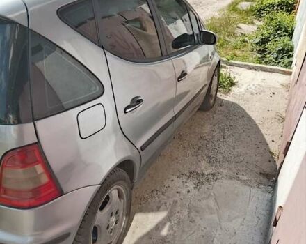 Серый Мерседес А класс, объемом двигателя 1.69 л и пробегом 273 тыс. км за 3000 $, фото 5 на Automoto.ua