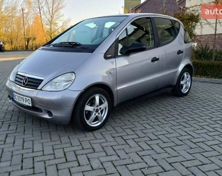 Сірий Мерседес А клас, об'ємом двигуна 1.7 л та пробігом 232 тис. км за 4000 $, фото 45 на Automoto.ua