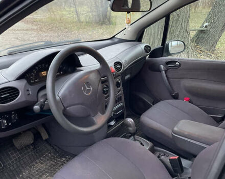 Сірий Мерседес А клас, об'ємом двигуна 1.4 л та пробігом 164 тис. км за 2400 $, фото 5 на Automoto.ua