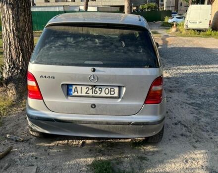 Серый Мерседес А класс, объемом двигателя 1.4 л и пробегом 200 тыс. км за 2300 $, фото 3 на Automoto.ua