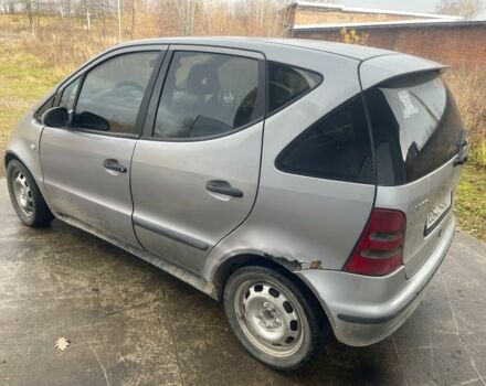 Серый Мерседес А класс, объемом двигателя 1.7 л и пробегом 260 тыс. км за 800 $, фото 2 на Automoto.ua