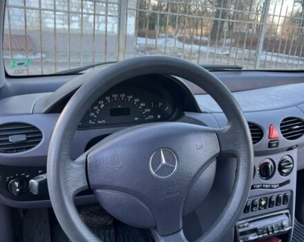 Сірий Мерседес А клас, об'ємом двигуна 1.7 л та пробігом 230 тис. км за 1499 $, фото 5 на Automoto.ua