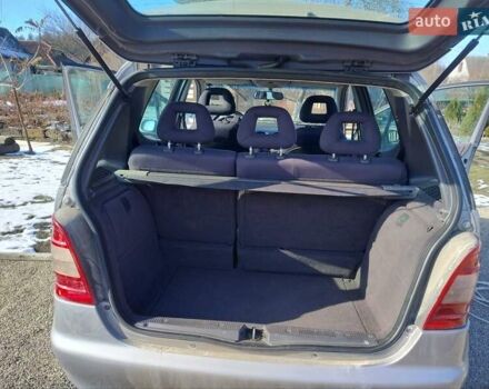 Серый Мерседес А класс, объемом двигателя 1.4 л и пробегом 272 тыс. км за 2999 $, фото 8 на Automoto.ua