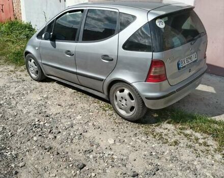 Серый Мерседес А класс, объемом двигателя 1.69 л и пробегом 273 тыс. км за 3000 $, фото 4 на Automoto.ua