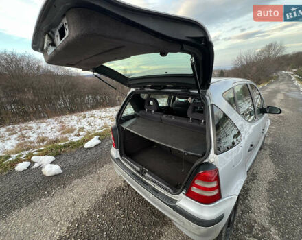 Серый Мерседес А класс, объемом двигателя 1.7 л и пробегом 213 тыс. км за 2999 $, фото 16 на Automoto.ua