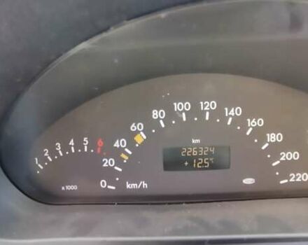 Серый Мерседес А класс, объемом двигателя 1.6 л и пробегом 233 тыс. км за 3300 $, фото 16 на Automoto.ua