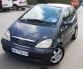 Сірий Мерседес А клас, об'ємом двигуна 1.7 л та пробігом 206 тис. км за 3250 $, фото 1 на Automoto.ua