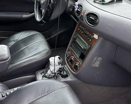 Серый Мерседес А класс, объемом двигателя 1.9 л и пробегом 245 тыс. км за 5200 $, фото 6 на Automoto.ua