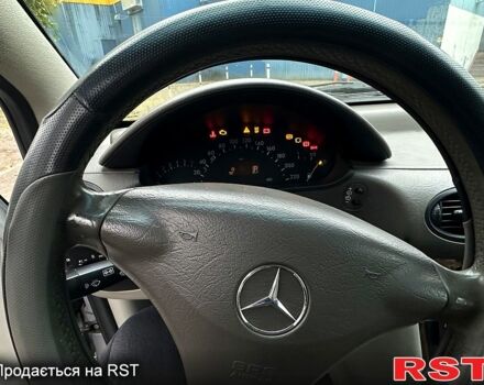 Серый Мерседес А класс, объемом двигателя 1.9 л и пробегом 273 тыс. км за 3800 $, фото 11 на Automoto.ua