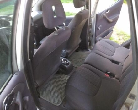 Мерседес А клас 2001 у Дніпро (Дніпропетровську) на Automoto.ua Сірий Мерседес А клас, об'ємом двигуна 1.4 л та пробігом 215 тис. км за 2900 $, фото 5 на Automoto.ua