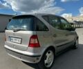 Сірий Мерседес А клас, об'ємом двигуна 1.9 л та пробігом 300 тис. км за 3400 $, фото 4 на Automoto.ua