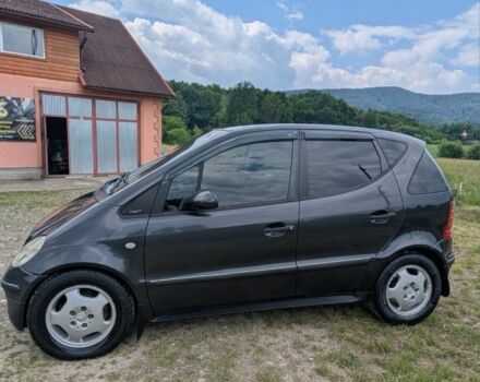 Серый Мерседес А класс, объемом двигателя 1.7 л и пробегом 320 тыс. км за 3500 $, фото 5 на Automoto.ua