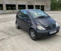 Серый Мерседес А класс, объемом двигателя 1.4 л и пробегом 250 тыс. км за 3000 $, фото 5 на Automoto.ua