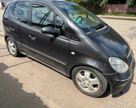 Серый Мерседес А класс, объемом двигателя 1.7 л и пробегом 320 тыс. км за 2000 $, фото 6 на Automoto.ua