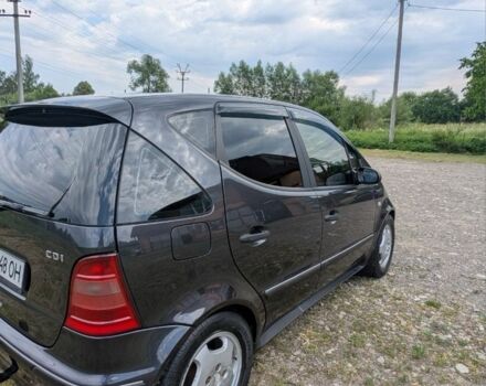 Серый Мерседес А класс, объемом двигателя 1.7 л и пробегом 320 тыс. км за 3500 $, фото 4 на Automoto.ua