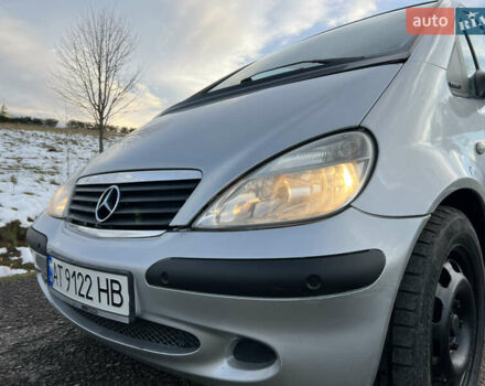 Серый Мерседес А класс, объемом двигателя 1.7 л и пробегом 213 тыс. км за 2999 $, фото 13 на Automoto.ua