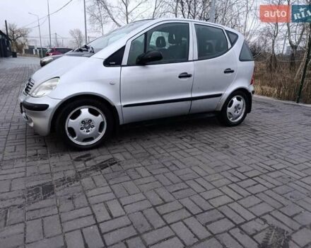 Сірий Мерседес А клас, об'ємом двигуна 1.4 л та пробігом 217 тис. км за 3300 $, фото 1 на Automoto.ua
