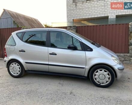 Мерседес А клас 2001 у Дніпро (Дніпропетровську) на Automoto.ua Сірий Мерседес А клас, об'ємом двигуна 1.7 л та пробігом 330 тис. км за 3900 $, фото 3 на Automoto.ua