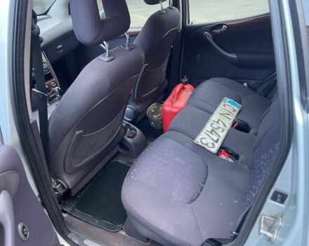 Серый Мерседес А класс, объемом двигателя 1.7 л и пробегом 125 тыс. км за 950 $, фото 7 на Automoto.ua